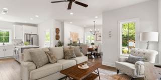 Designer Home near Auburn University's Campus! Gallery 8
