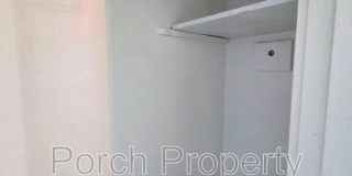 217 W Belmont St Gallery 4