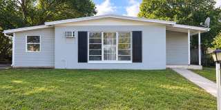2 Bed 1 Bath Home | Pet Friendly Fenced Yard | Washer Dryer Hook Ups | Section 8 Welcome 2 Bed 1 Bath Home | Pet Friendly Fenced Yard | Washer Dryer Hook Ups | Section 8 Welcome Gallery 1