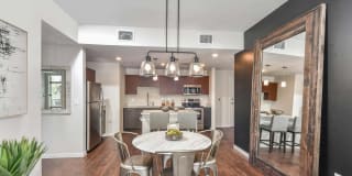 The Yard at Ivanhoe Gallery 40