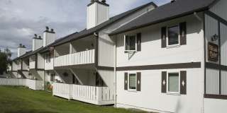 Hillside Chalet Apartment Homes Gallery 15