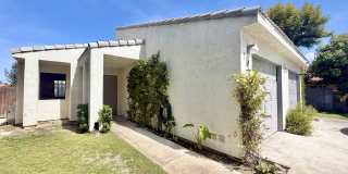 AVAILABLE NOW!! 3 Bedroom 2 Bathroom Duplex in Cathedral City! Gallery 1