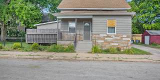 735 Davis Ave NW Gallery 1