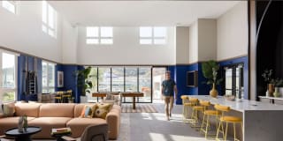 Ruby at the Society Gallery 10