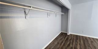 716 N 11th Street Gallery 19