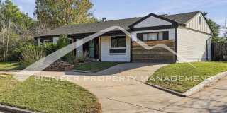 Beautiful Home with Fenced Back Yard! Beautiful Home with Fenced Back Yard! Gallery 1