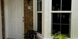 2201 COACH HOUSE Boulevard Gallery 1