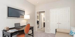 62Eleven Apartments Gallery 24
