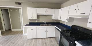 1304 Summit St Unit 206 Gallery 4
