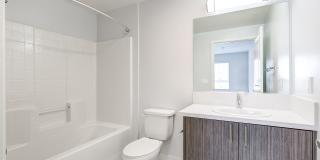 MODERNO North Hollywood Gallery 8