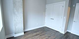 3833 N Broadway Gallery 203