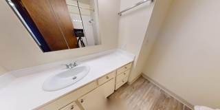 LIVE CLOSE TO CARKEEK PARK! Gallery 28