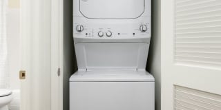 eaves Old Town Pasadena Gallery 8