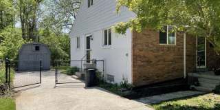 523 West Kanawha Avenue Gallery 16