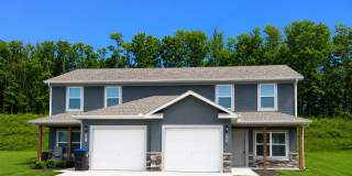 3 Bed | 2.5 Bath | 1 Car Garage Duplex in Pleasant Hill Gallery 1
