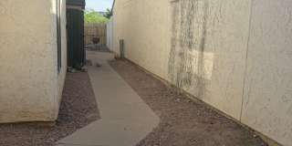 2 Bedroom 2 bath private enclosed yard for Gallery 5