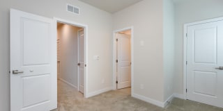 413 Spearfield Lane - 1 Gallery 43