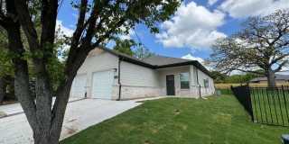 1223 S Austin Street Gallery 3