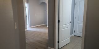 1206 West Prior Avenue Gallery 8