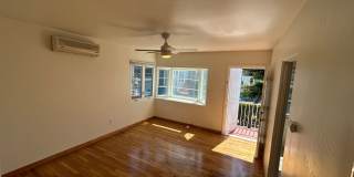 Updated Cottage in Banker's Hill Gallery 4