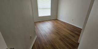 * COMING SOON *   NICE!  3 BED / 2 BATH / 1 CAR GARAGE (1/2 DUPLEX) LEESBURG Gallery 10