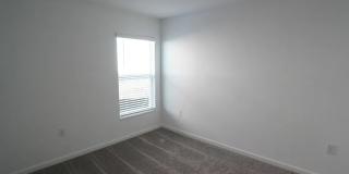 Single Family House Minutes to Davenport Posner Park Shopping Mall Gallery 11