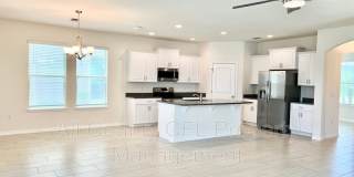 9330 Mclaren Alley Gallery 10