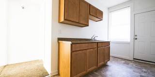 7120 S Wabash Gallery 19