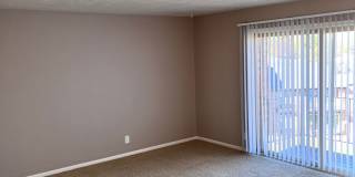 Bristol Square Apartments Gallery 158