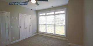 Luxury 2BR townhome in the heart of Murfreesboro- neighborhood pool, hi-speed internet included! Gallery 15