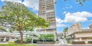 2575 Kuhio Ave Gallery 24