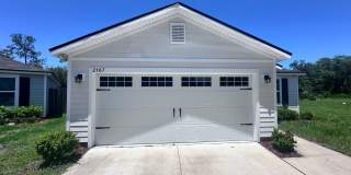 Gorgeous 4-Bedroom Home with Granite Counters & 2-Car Garage Gorgeous 4-Bedroom Home with Granite Counters & 2-Car Garage Gallery 1