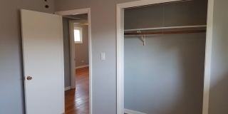 Cozy 3 bedroom 1.5 Bathroom Townhouse! Hardwood Throughout! Parking Included In Rent! Available for a June Move In! Gallery 17