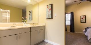 Amazing 3bd/2.5 Fairmount Home Gallery 17