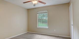 The Grove Apartments Gallery 21