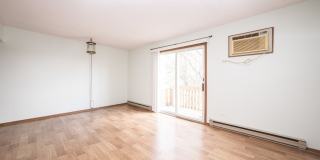 218 Madison Street Gallery 6