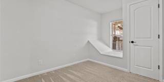 1701 E Lake Drive Gallery 13