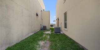 1220 Camellia Avenue Gallery 19