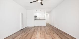 15925 Victory Blvd. Gallery 12