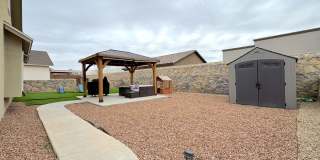 East El Paso 4 bed Refrig A/C Home! Gallery 31