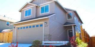 3 BR home in Northwest Redmond w/ Mountain Views Gallery 1