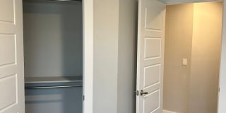 3 bedroom, 2.5 bathroom, 1 car garage Gallery 24
