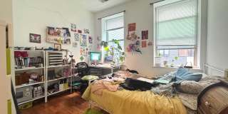 1800-8 RIDGE Avenue Gallery 10