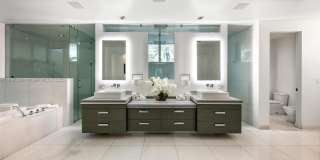 300 Royal Plaza Dr 300 Royal Plaza Dr Gallery 66