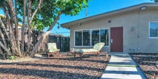 515 Southwest 12th Street Gallery 15