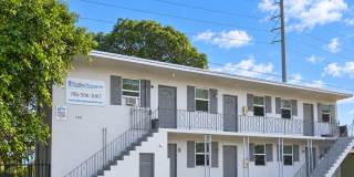 Discover Comfort and Convenience in Our 1-Bedroom Apartment Gallery 1