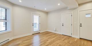 2237-41 N Bissell Gallery 22