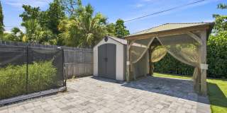 ** NAPLES PARK ** 3 BED / 3 BATH - POOL HOME - FENCED YARD - NO HOA! - PET OK - ANNUAL RENTAL Gallery 31