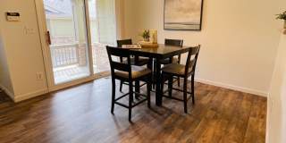 Townhome -2 bed 2.5 bath + bonus area Gallery 11