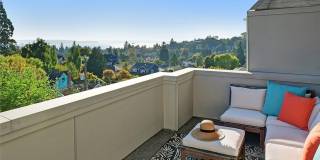 Spacious West Seattle Townhome With Rooftop Deck and Waterviews!! Gallery 20